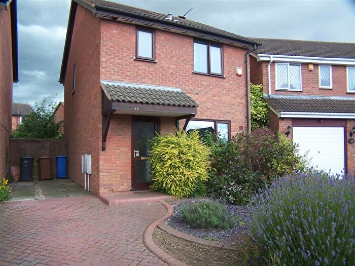 3 Bedroom House To Rent In Hobkirk Drive, Sinfin, DE24