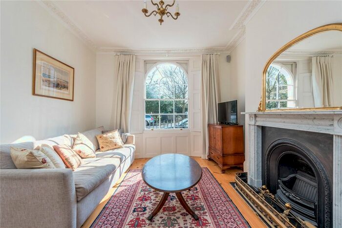 4 Bedroom Terraced House To Rent In Gibson Square, Barnsbury, Islington, London, N1