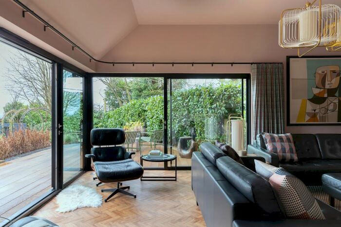 5 Bedroom Detached House For Sale In Rock Hill Ii, Hambledon, Surrey, GU8