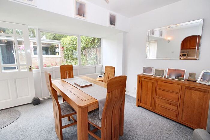 3 Bedroom End Of Terrace House For Sale In Firs Close, Hazlemere, High Wycombe, HP15
