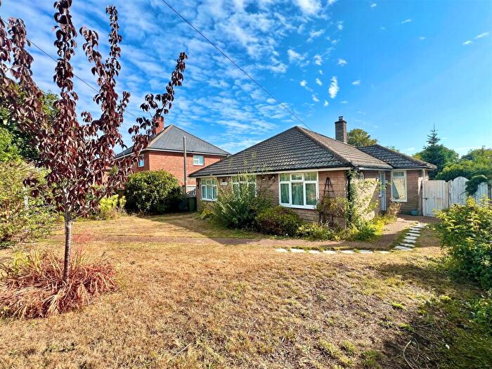 3 Bedroom Detached Bungalow For Sale In Freshwater, Isle Of Wight, PO40