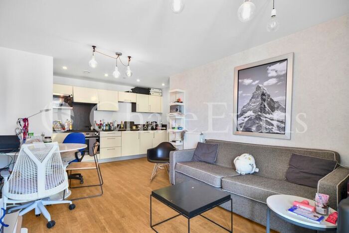 2 Bedroom Apartment To Rent In Sienna Alto, Renaissance, Lewisham, SE13