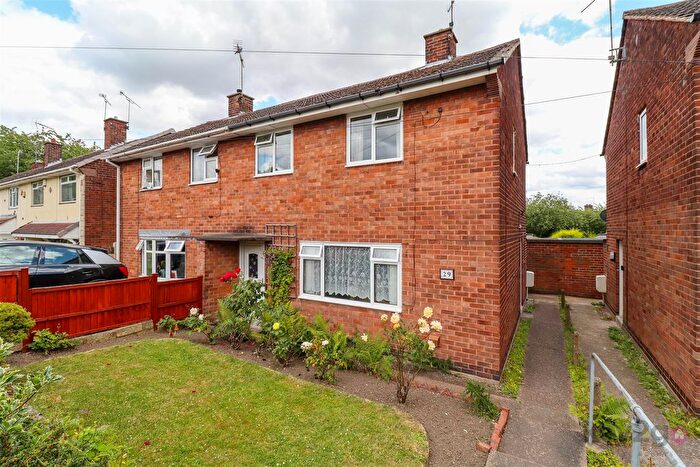 2 Bedroom Semi-Detached House For Sale In Cedar Close, Eckington, Sheffield, S21