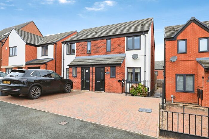 2 Bedroom Semi Detached House For Sale In Columbia Crescent, Akron Gate, Wolverhampton, WV10