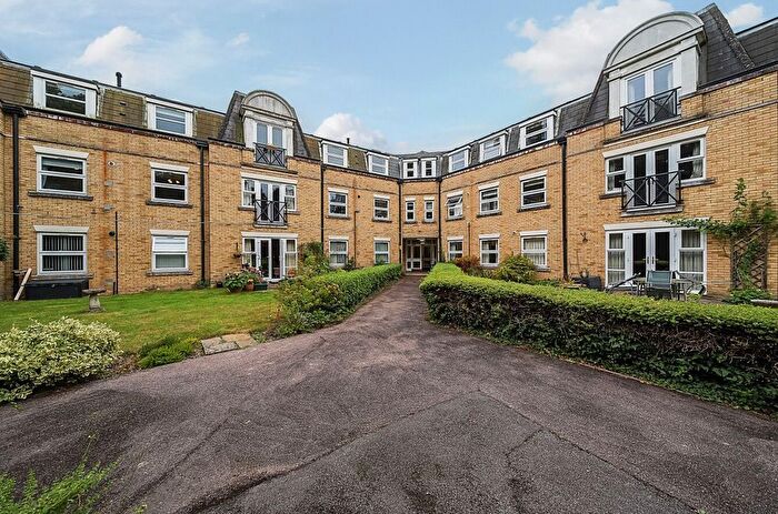 2 Bedroom Flat To Rent In Wildwood Court, Cedars Village, Chorleywood, Hertfordshire, WD3