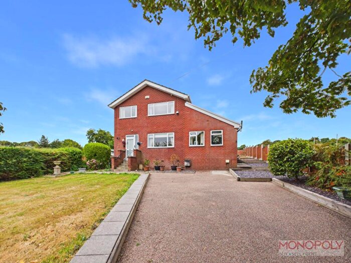 4 Bedroom Detached House For Sale In Summerhill Road, Summerhill, LL11
