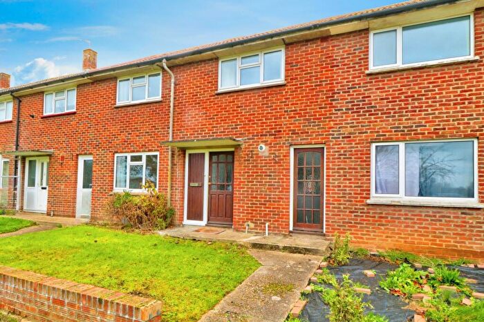 3 Bedroom Terraced House For Sale In Knight Avenue, Canterbury, CT2