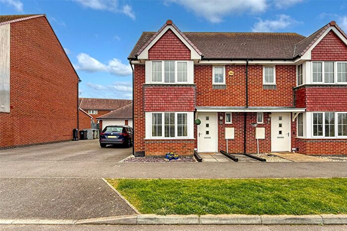 3 Bedroom Semi Detached House For Sale In Benjamin Gray Drive, Littlehampton, West Sussex, BN17
