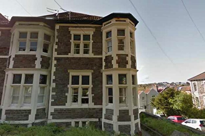 1 Bedroom Apartment To Rent In First Floor Flat Belmont Road, BS6