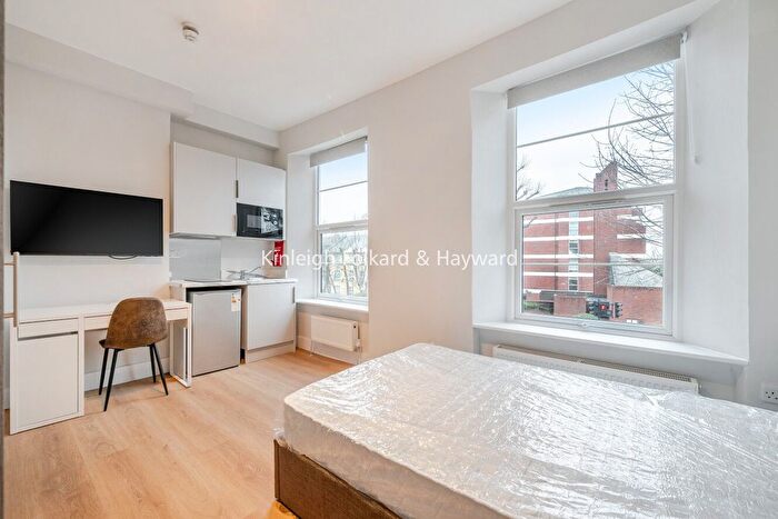 Property To Rent In Uxbridge Road, London, W12