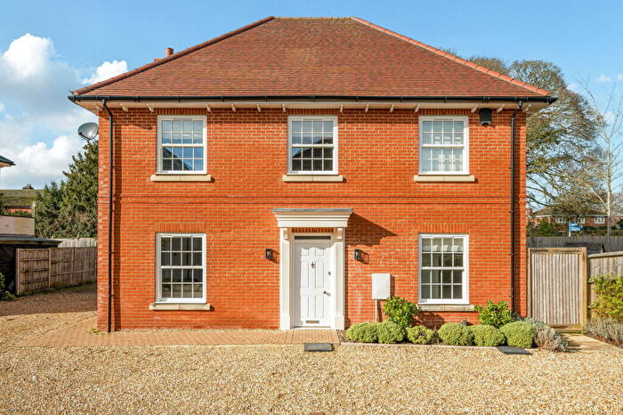 4 Bedroom Detached House For Sale In Kings Worthy, SO23