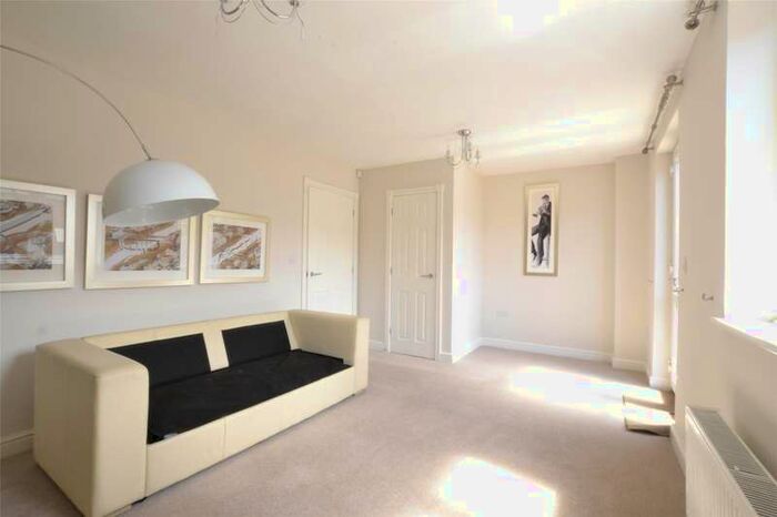 3 Bedroom End Of Terrace House To Rent In Gauntlet Road, Brockworth, Gloucester, GL3