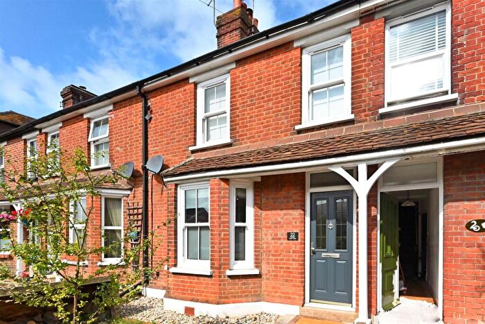 3 Bedroom House To Rent In Ford Road, Arundel, BN18