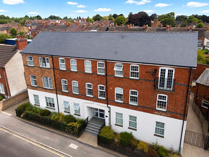 2 Bedroom Apartment For Sale In - Arthur Street, Wellingborough, Northamptonshire, NN8