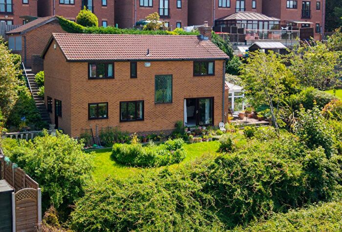 4 Bedroom Detached House For Sale In Kildonan Grove, Frecheville, Sheffield, S12