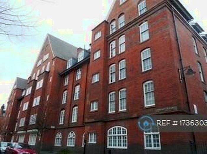 3 Bedroom Flat To Rent In Walton House, London, E2
