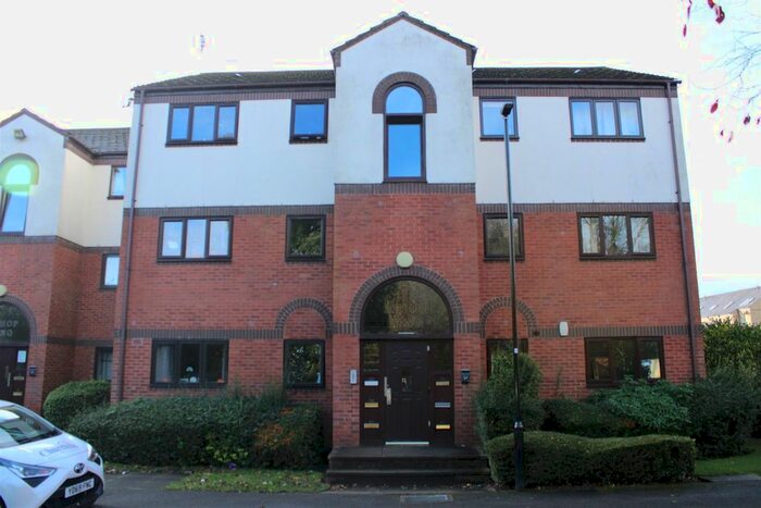 2 Bedroom Flat To Rent In Beckside Gardens, Melrosegate, York YO10