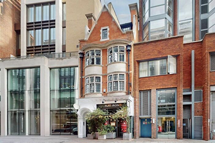 2 Bedroom Flat To Rent In Young Street, London, W8