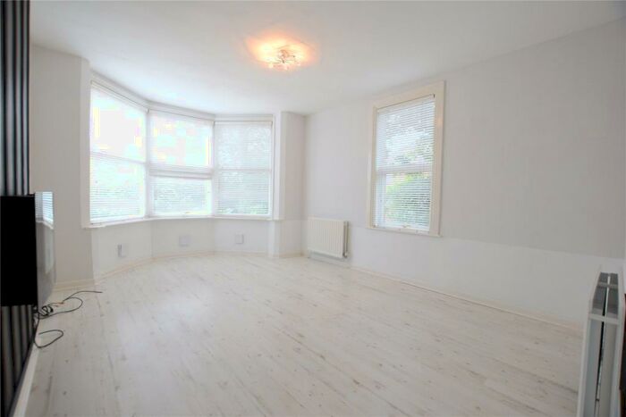 1 Bedroom Apartment To Rent In Nyali Lodge, Heatherley Road, Camberley, Surrey, GU15