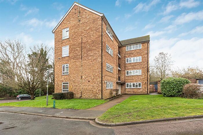 1 Bedroom Property For Sale In Cecil Road, Hertford, SG13