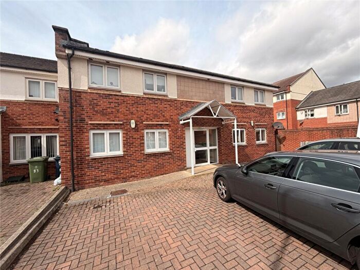 2 Bedroom Apartment To Rent In Bittern Close, Gateshead, Tyne And Wear, NE11