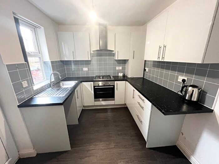 3 Bedroom Terraced House To Rent In Albemarle Street, Manchester, M14