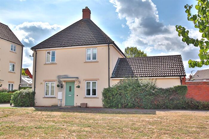 3 Bedroom Property To Rent In Falcon Road, Walton Cardiff, Tewkesbury, GL20