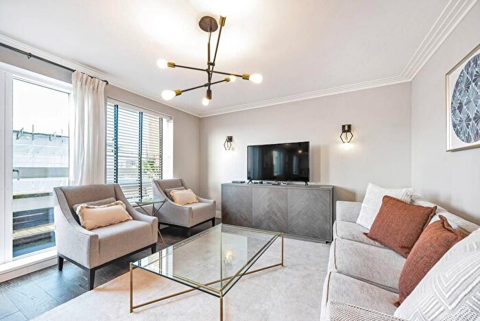 2 Bedroom Flat To Rent In Fulham Road, London, SW3