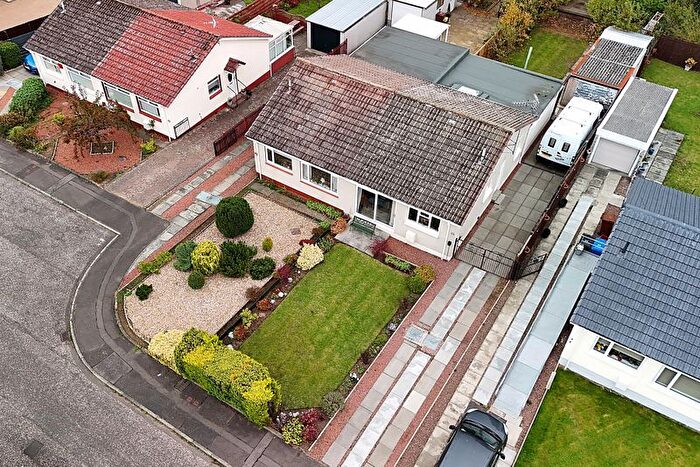 3 Bedroom Property For Sale In Parsonspool, Bonnyrigg, EH19