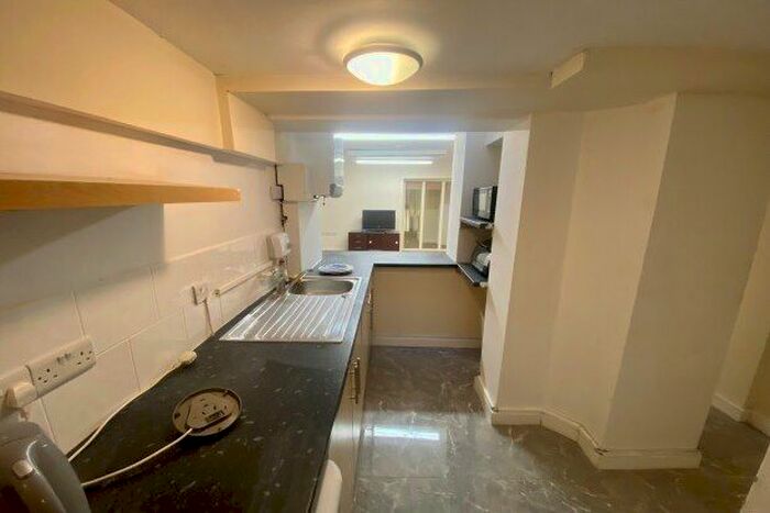 1 Bedroom Flat To Rent In Regent Street, Nottingham, NG1