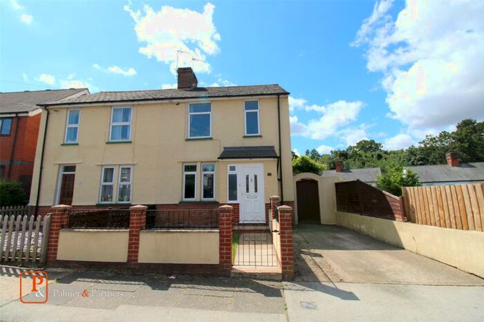 3 Bedroom Semi-Detached House To Rent In Felixstowe Road, Ipswich, IP3