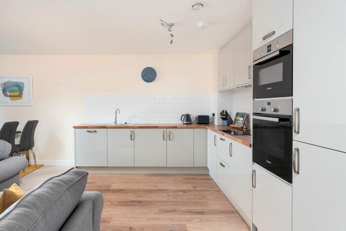 2 Bedroom Flat To Rent In Southgate Street, Gloucester, GL1