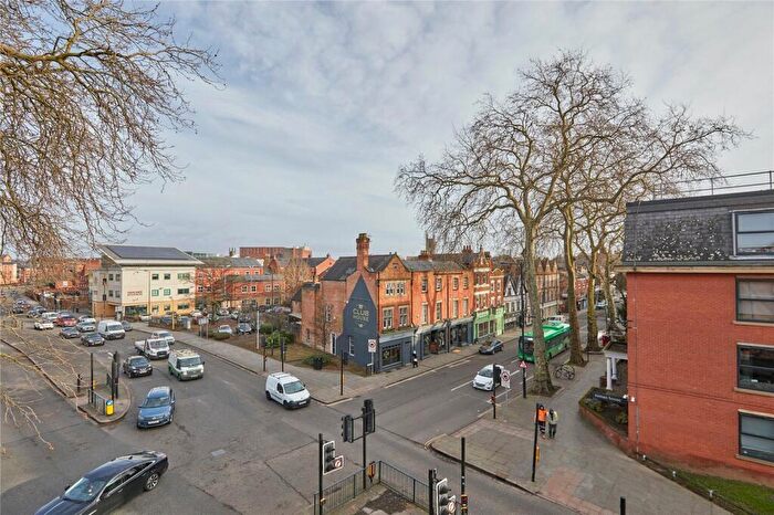 2 Bedroom Apartment To Rent In York House, City Centre - Available October, DE1
