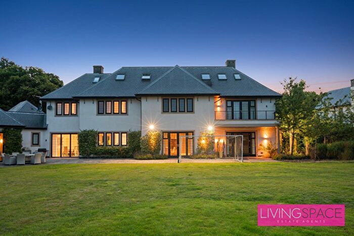 8 Bedroom Detached House To Rent In Mansion House Drive, Stanmore, HA7