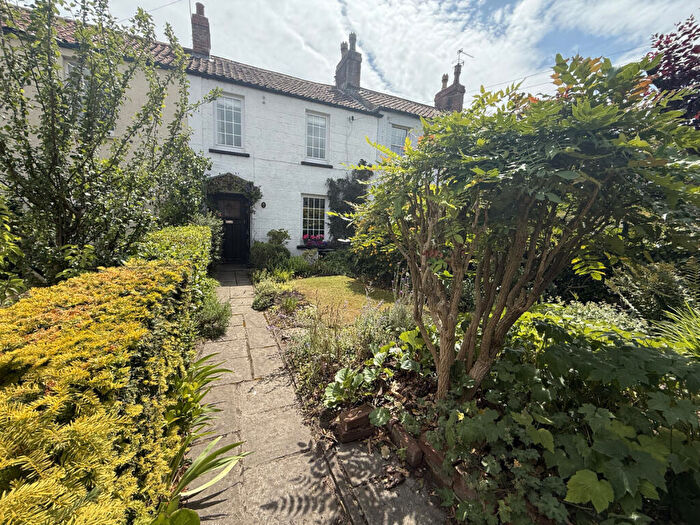 3 Bedroom Terraced House For Sale In Gloucester Road, Thornbury, BS35