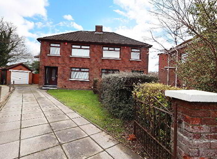 3 Bedroom Semi-Detached House For Sale In Mossgrove Park, Newtownabbey, BT36