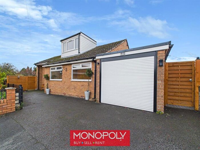 2 Bedroom Detached Bungalow For Sale In Mytton Park, Denbigh, LL16