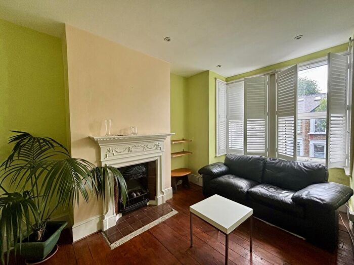 1 Bedroom Apartment To Rent In Rhodesia Road, London, E11
