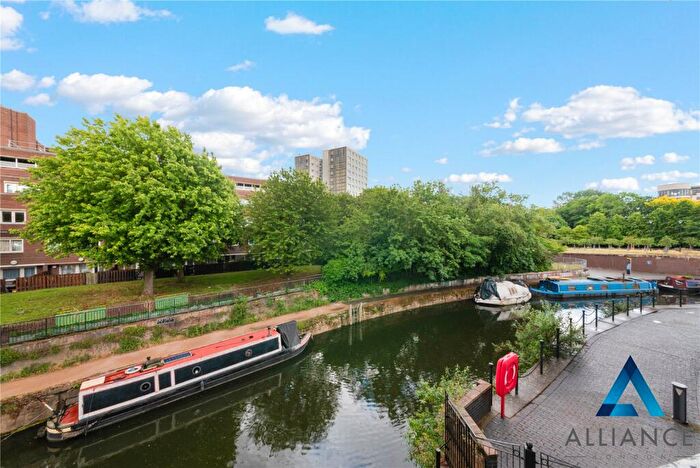 2 Bedroom Apartment To Rent In Island Row, London, E14