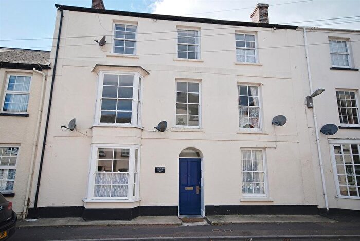2 Bedroom Flat To Rent In Flat Langford House, Fore Street, Seaton, Devon, EX12