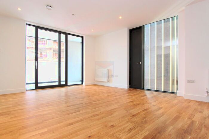 1 Bedroom Flat To Rent In Station Road, London, Greater London, SE13