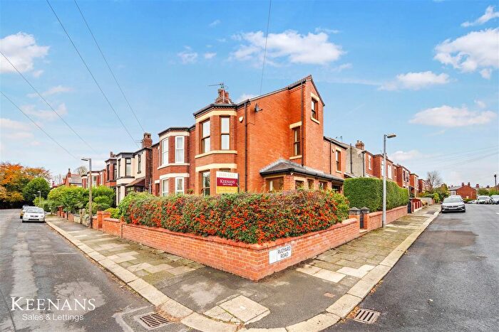 3 Bedroom Semi Detached House For Sale In Rudyard Road, Salford, M6