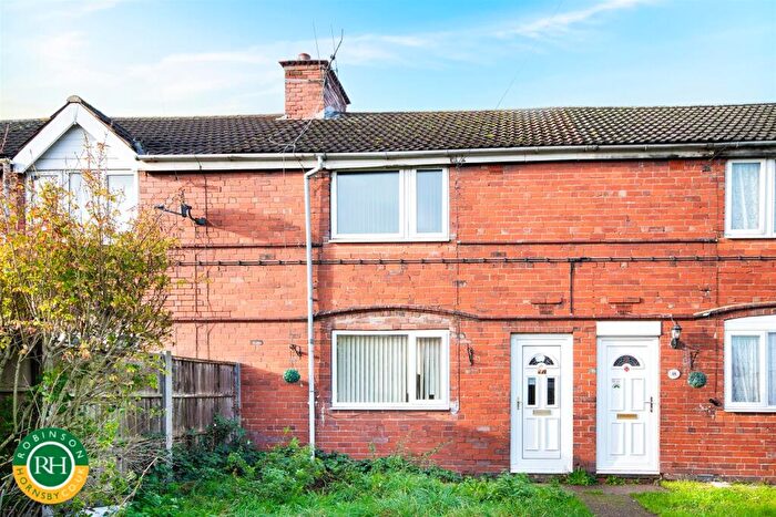 3 Bedroom Terraced House For Sale In King Georges Road, New Rossington, Doncaster, DN11