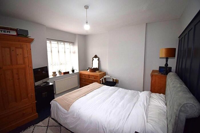 2 Bedroom Semi-Detached House For Sale In Chesterfield Road, Belper, DE56