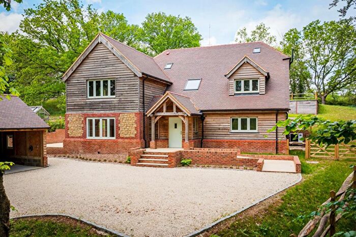 5 Bedroom Detached House For Sale In Gomshall, GU5
