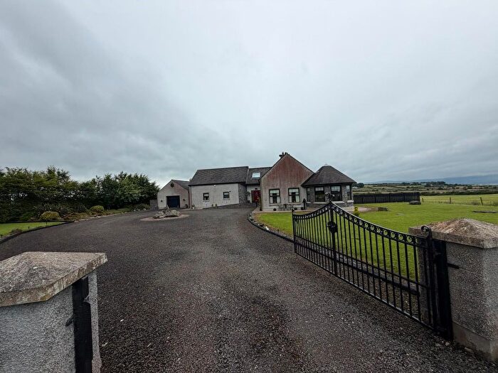 4 Bedroom Chalet For Sale In Sheskin Rd, Greysteel, Derry, BT47