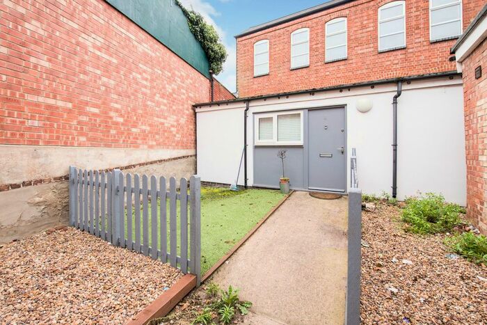 Studio To Rent In Alfreton Road, Nottingham, NG7