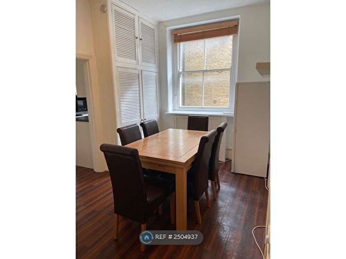 3 Bedroom Flat To Rent In North End Rd, London, W14