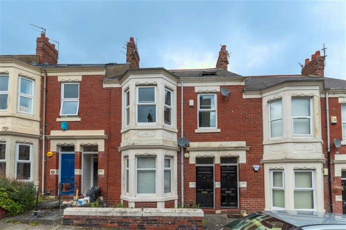 6 Bedroom Maisonette To Rent In Grosvenor Gardens, Jesmond, Newcastle Upon Tyne, NE2