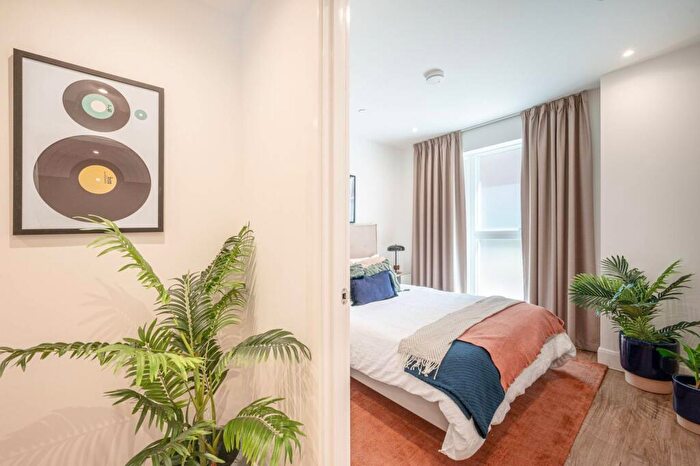 1 Bedroom Flat To Rent In Uncle Colindale, , Colindale, London, NW9